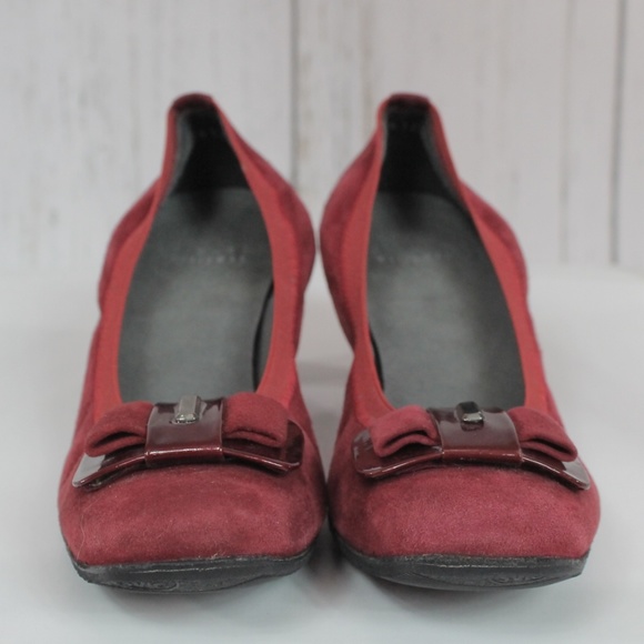 Stuart Weitzman Buckle Kitten Heel Pumps - Picture 2 of 8